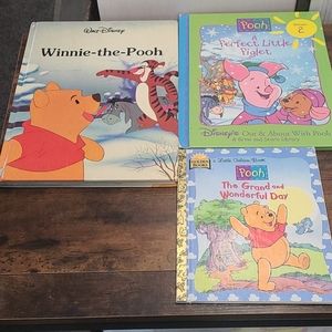 Winnie the Pooh book lot